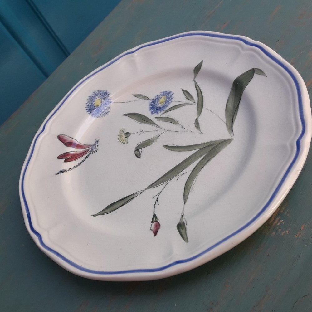 Longchamp plate Made in France Dragonfly Hand Painted Blue Flowers Rare - Picture 8 of 10